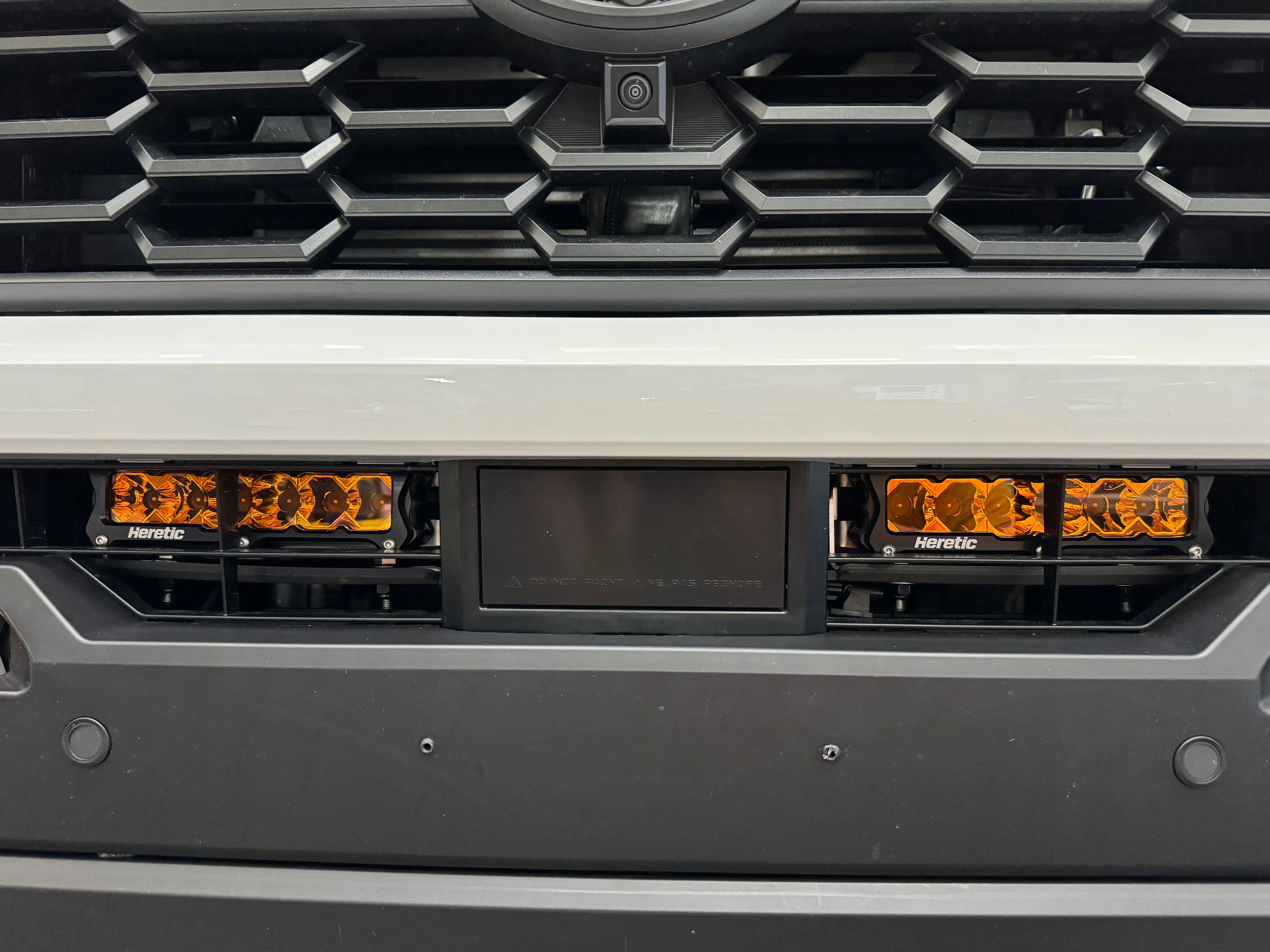 Heretic Behind the Grill Dual 6" Bar Kit For Tacoma (2024-Current) - Image 5